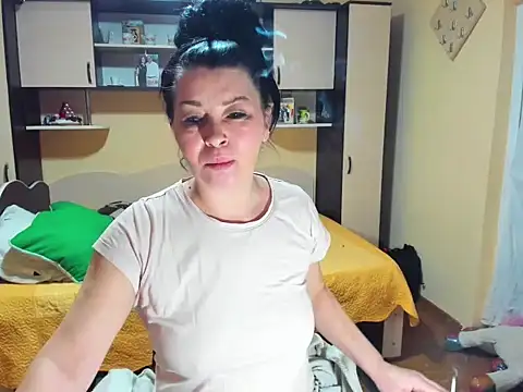 Snapshot of Soffy_Skye chatting on February 2026 05:37:01 AM Soffy Skye online show from February 2026 05:37:01 AM