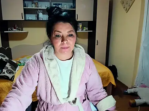 Snapshot of Soffy_Skye chatting on February 2026 05:03:02 AM Soffy Skye online show from February 2026 05:03:02 AM