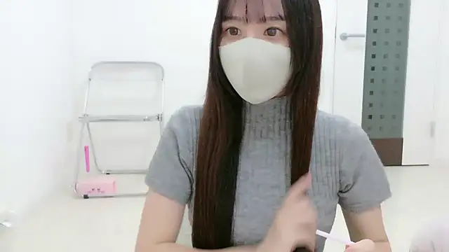  Mia land  online show from November 2025 01:37:02 PM