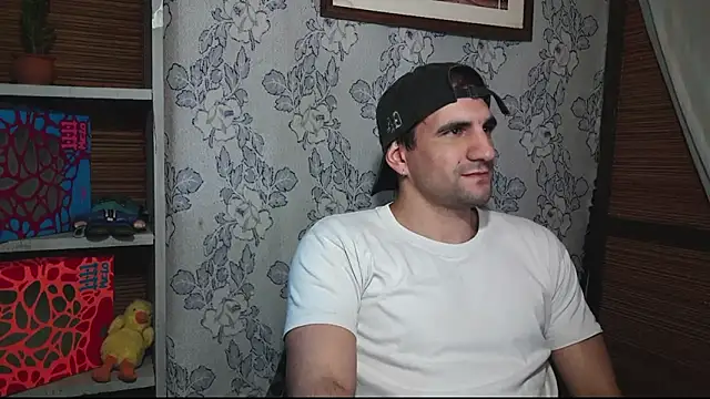 Snapshot of ObeyLust chatting on September 2025 03:08:02 AM ObeyLust online show from September 2025 03:08:02 AM