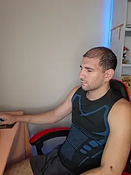 Snapshot of ObeyLust chatting on February 2026 08:58:01 PM ObeyLust online show from February 2026 08:58:01 PM