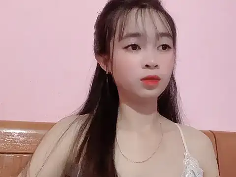 Snapshot of Suna7383 chatting on October 2025 04:09:02 PM Suna7383 online show from October 2025 04:09:02 PM