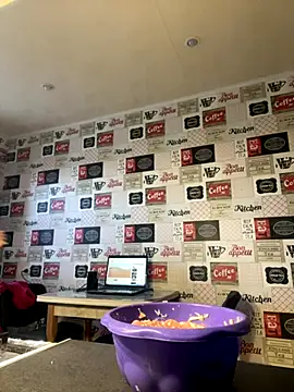 Snapshot of MartaLuna_ chatting on November 2025 10:04:01 AM MartaLuna online show from November 2025 10:04:01 AM