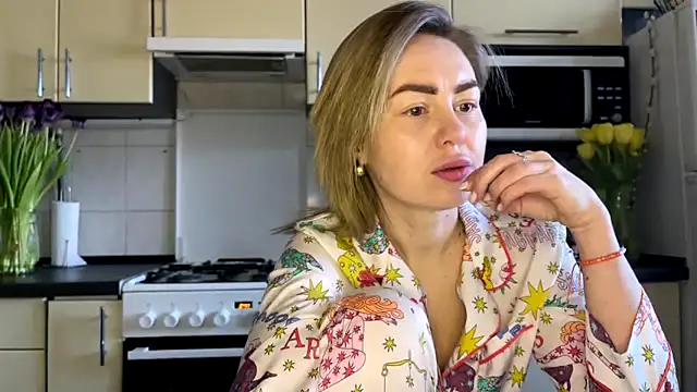 MartaLuna  online show from March 2026 11:16:02 AM