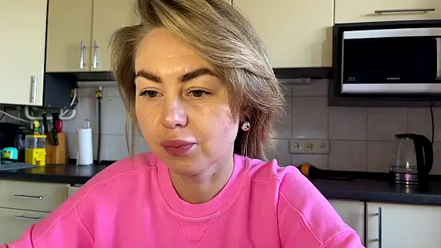 MartaLuna  online show from March 2026 10:19:02 AM