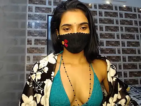 Snapshot of Sweetangle24 chatting on November 2025 07:45:01 PM Sweetangle24 online show from November 2025 07:45:01 PM