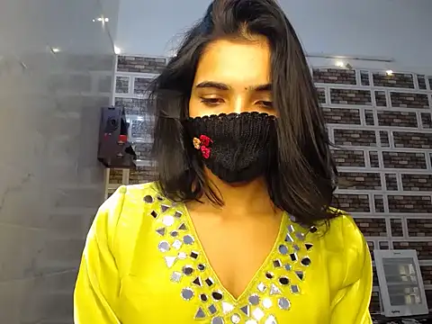 Snapshot of Sweetangle24 chatting on November 2025 03:44:01 PM Sweetangle24 online show from November 2025 03:44:01 PM