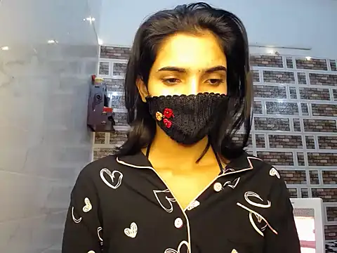 Snapshot of Sweetangle24 chatting on November 2025 07:15:01 PM Sweetangle24 online show from November 2025 07:15:01 PM