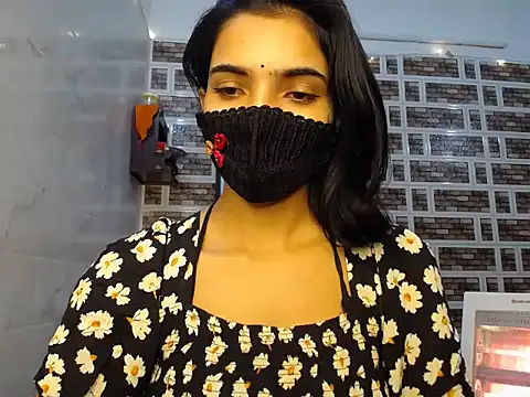 Snapshot of Sweetangle24 chatting on December 2025 07:54:02 PM Sweetangle24 online show from December 2025 07:54:02 PM