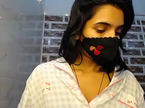 Snapshot of Sweetangle24 chatting on December 2025 08:16:02 PM Sweetangle24 online show from December 2025 08:16:02 PM