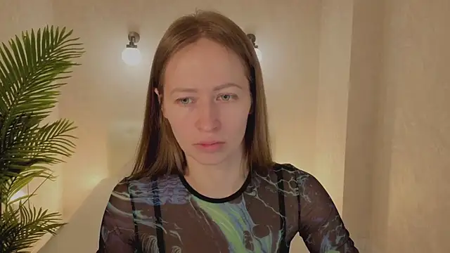 Snapshot of bella_li__ chatting on January 2026 01:19:01 AM bella li online show from January 2026 01:19:01 AM