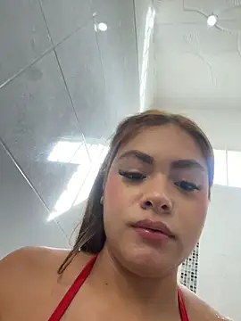 MayaMoanXXX online show from December 2025 07:53:02 PM