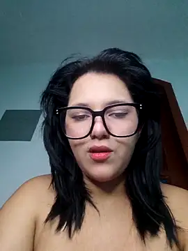 Snapshot of MaoMaoLa chatting on September 2025 09:47:02 PM MaoMaoLa online show from September 2025 09:47:02 PM