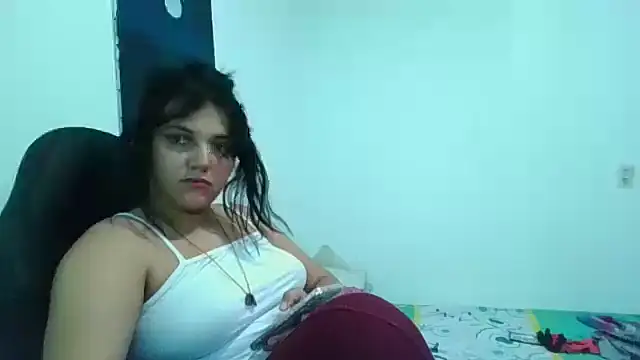 Snapshot of MaoMaoLa chatting on November 2025 09:42:02 PM MaoMaoLa online show from November 2025 09:42:02 PM