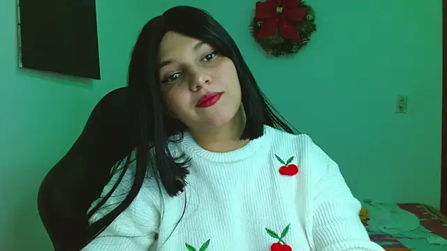 Snapshot of MaoMaoLa chatting on December 2025 05:04:02 AM MaoMaoLa online show from December 2025 05:04:02 AM