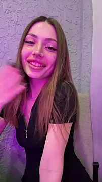 Elizabeth Tay online show from February 2026 06:00:02 PM