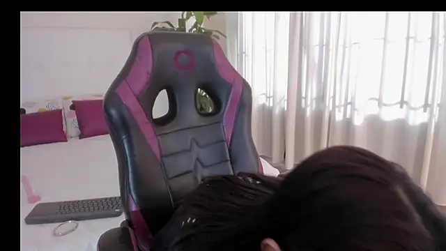 Snapshot of Diabla-09 chatting on October 2025 12:47:01 PM Diabla-09 online show from October 2025 12:47:01 PM