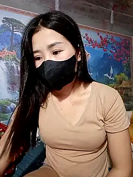 Snapshot of Vy_xx chatting on September 2025 04:24:02 AM Vy xx online show from September 2025 04:24:02 AM
