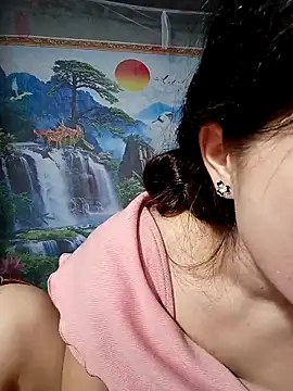 Snapshot of Vy_xx chatting on October 2025 12:00:01 AM Vy xx online show from October 2025 12:00:01 AM
