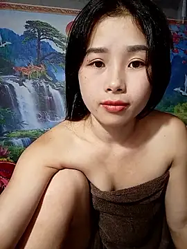 Snapshot of Vy_xx chatting on October 2025 12:19:01 PM Vy xx online show from October 2025 12:19:01 PM