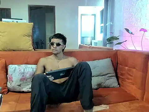 xxKamadevaxx online show from March 2026 12:53:02 PM