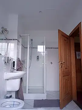 Snapshot of matzezsk chatting on September 2025 04:34:01 PM matzezsk online show from September 2025 04:34:01 PM