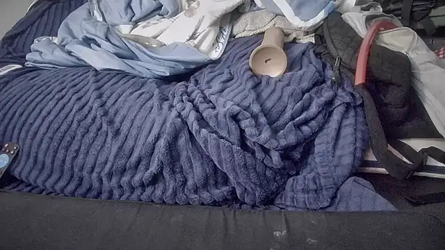 Snapshot of jasoncali305 chatting on November 2025 08:15:01 AM jasoncali305 online show from November 2025 08:15:01 AM