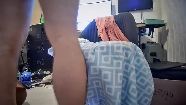 jasoncali305 online show from February 2026 08:24:02 AM