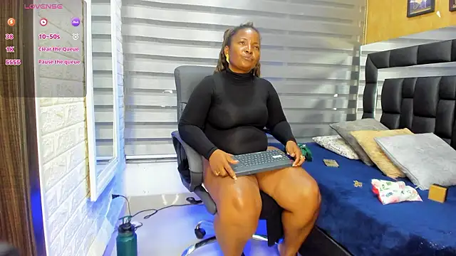 sheyla  ebony online show from February 2026 01:44:02 AM