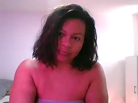 adri89-g online show from November 2025 12:49:01 PM