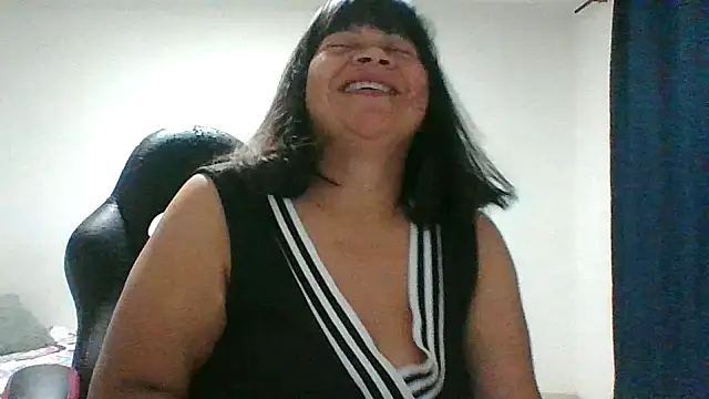 adri89-g online show from February 2026 01:42:01 AM