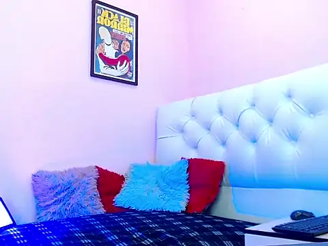 Snapshot of EL_VENEZOLANO_22CM chatting on October 2025 04:08:02 PM EL VENEZOLANO 22CM online show from October 2025 04:08:02 PM