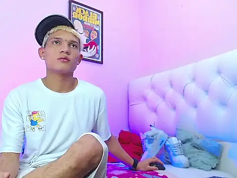 Snapshot of EL_VENEZOLANO_22CM chatting on November 2025 05:50:02 AM EL VENEZOLANO 22CM online show from November 2025 05:50:02 AM