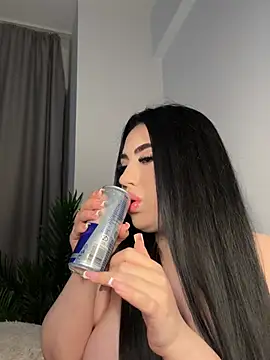 Andrestarr online show from April 2026 07:18:02 PM