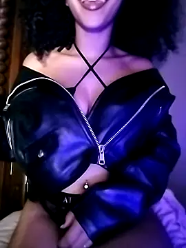 morena 925 online show from September 2025 10:12:02 PM