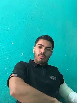 Antoniocogelon online show from October 2025 04:58:01 PM