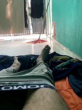 Antoniocogelon online show from November 2025 07:02:02 PM