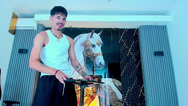 Snapshot of Iam_Steven chatting on October 2025 12:52:02 PM Iam Steven online show from October 2025 12:52:02 PM