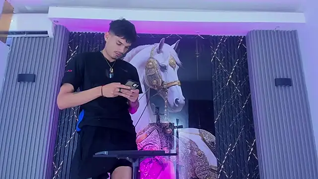 Snapshot of Iam_Steven chatting on December 2025 11:19:01 AM Iam Steven online show from December 2025 11:19:01 AM