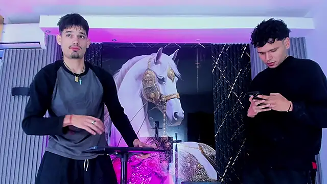 Snapshot of Iam_Steven chatting on December 2025 11:52:02 AM Iam Steven online show from December 2025 11:52:02 AM