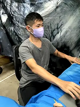 Snapshot of hayato1995 chatting on September 2025 12:51:01 PM hayato1995 online show from September 2025 12:51:01 PM