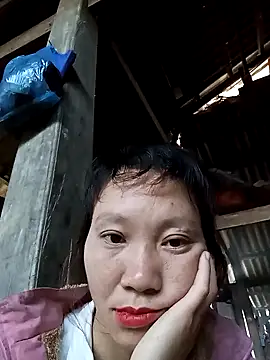 Snapshot of bonnie-00 chatting on October 2025 11:25:01 PM bonnie-00 online show from October 2025 11:25:01 PM