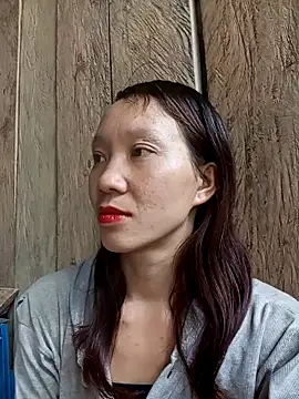 Snapshot of bonnie-00 chatting on October 2025 04:32:02 AM bonnie-00 online show from October 2025 04:32:02 AM