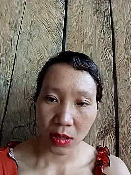 Snapshot of bonnie-00 chatting on October 2025 02:11:02 AM bonnie-00 online show from October 2025 02:11:02 AM