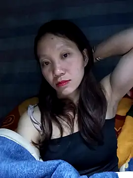 Snapshot of bonnie-00 chatting on October 2025 02:32:02 PM bonnie-00 online show from October 2025 02:32:02 PM