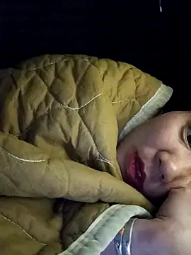 Snapshot of bonnie-00 chatting on November 2025 02:52:02 PM bonnie-00 online show from November 2025 02:52:02 PM