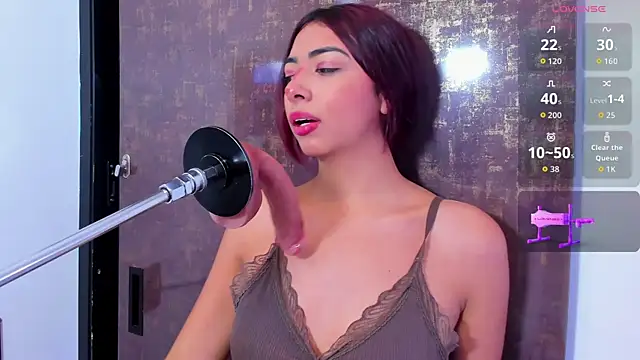 Snapshot of cherry_skinny_ chatting on December 2025 04:09:01 AM cherry skinny online show from December 2025 04:09:01 AM