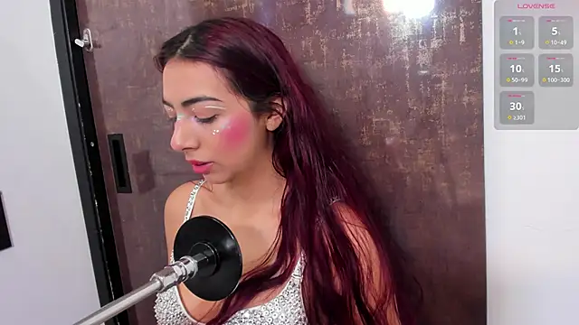 Snapshot of cherry_skinny_ chatting on December 2025 03:59:02 AM cherry skinny online show from December 2025 03:59:02 AM