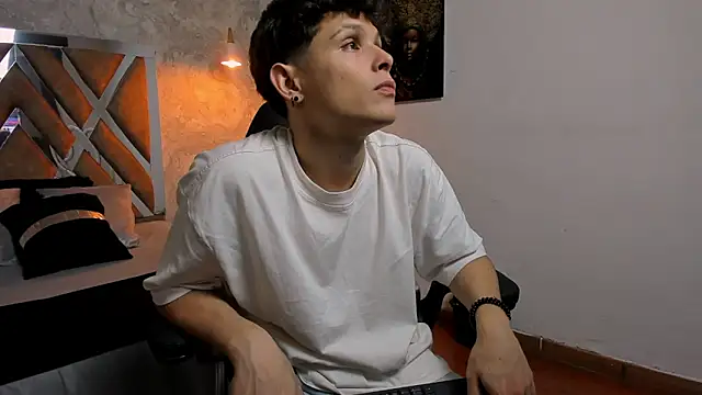 kraven lust online show from February 2026 03:00:02 AM