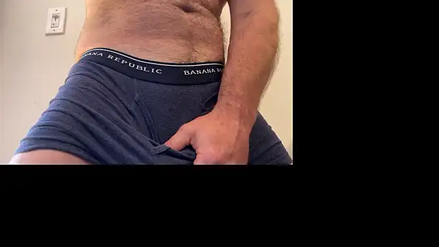 Snapshot of spectacularjohnny chatting on October 2025 09:36:01 PM spectacularjohnny online show from October 2025 09:36:01 PM